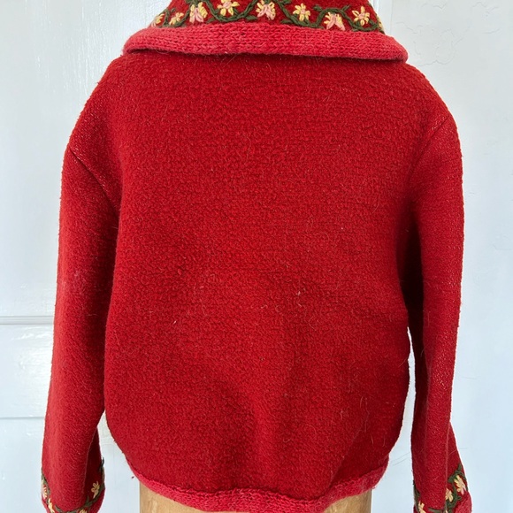 Vintage 80’s wool shawl collared jacket with crewel embroidery & blanket stitch - Picture 7 of 14